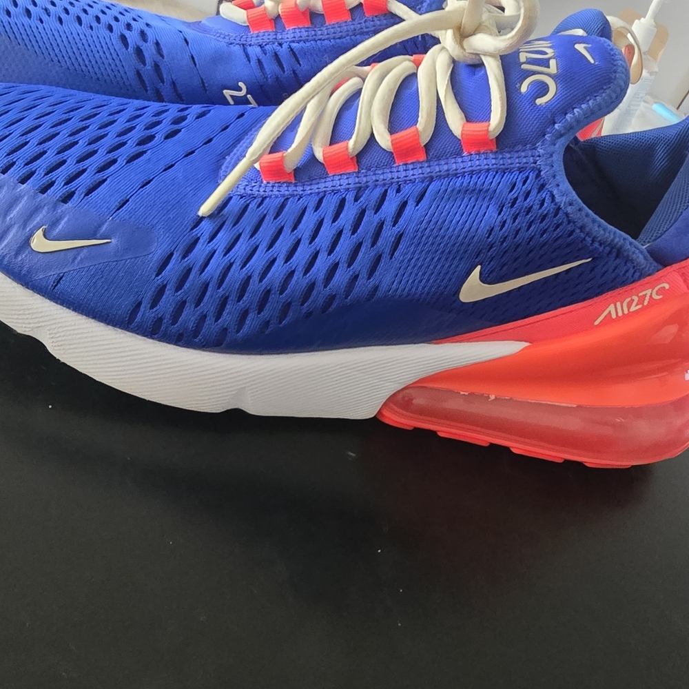 Nike Air Max 270 Hyper Royal Blye And Crimson Mens Size 10 Like New